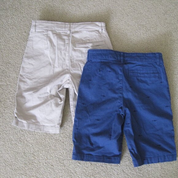 Set of 2 Old Navy Boy’s 8 Slim Navy Blue Shark Khaki Tan Ecru Shorts Summer - Picture 2 of 13